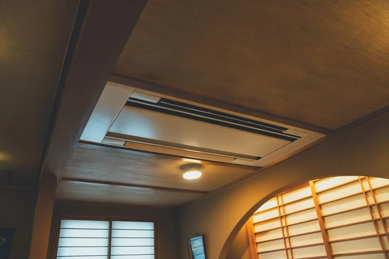 業務用エアコンの種類ごとの耐用年数について